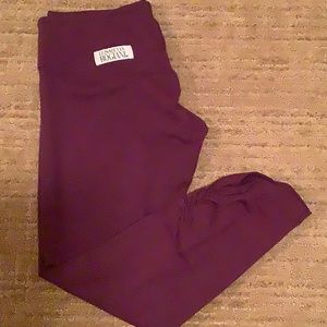 Elisabetta Rogiani Sport Band Side Gather 3/4 Supplex leggings, Eggplant size M